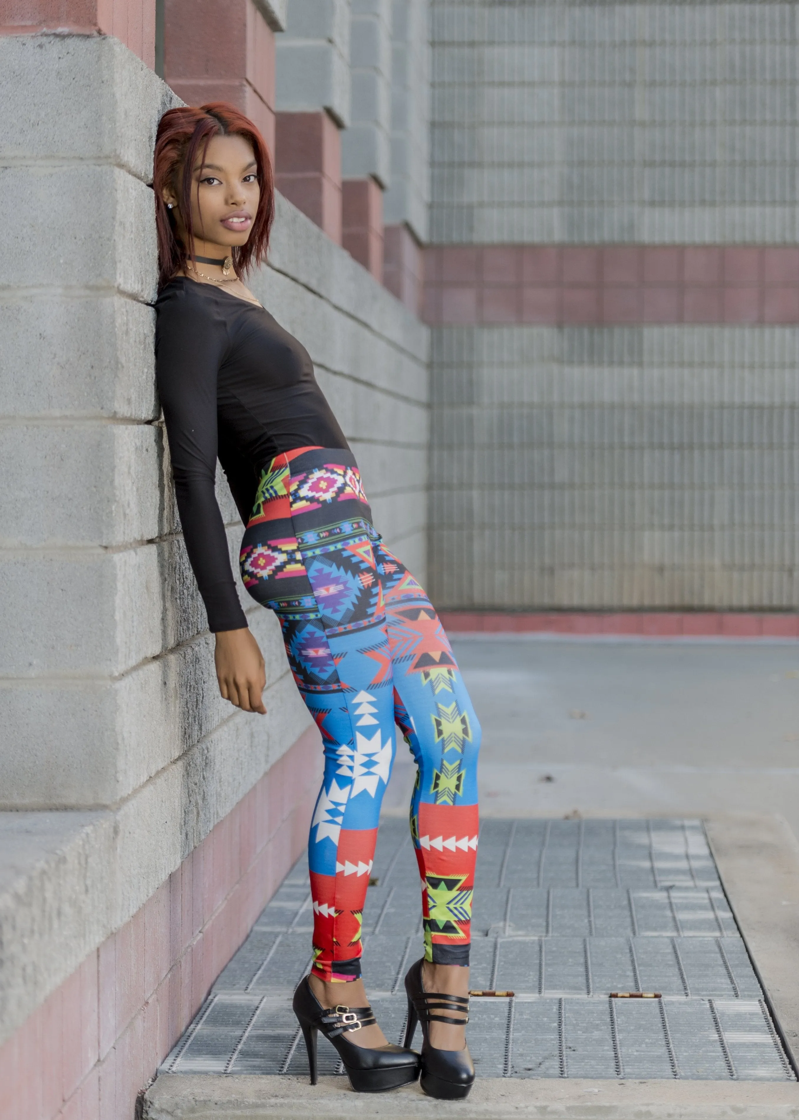 Blue Abstract Chevron Tribal Print Graphic Legging