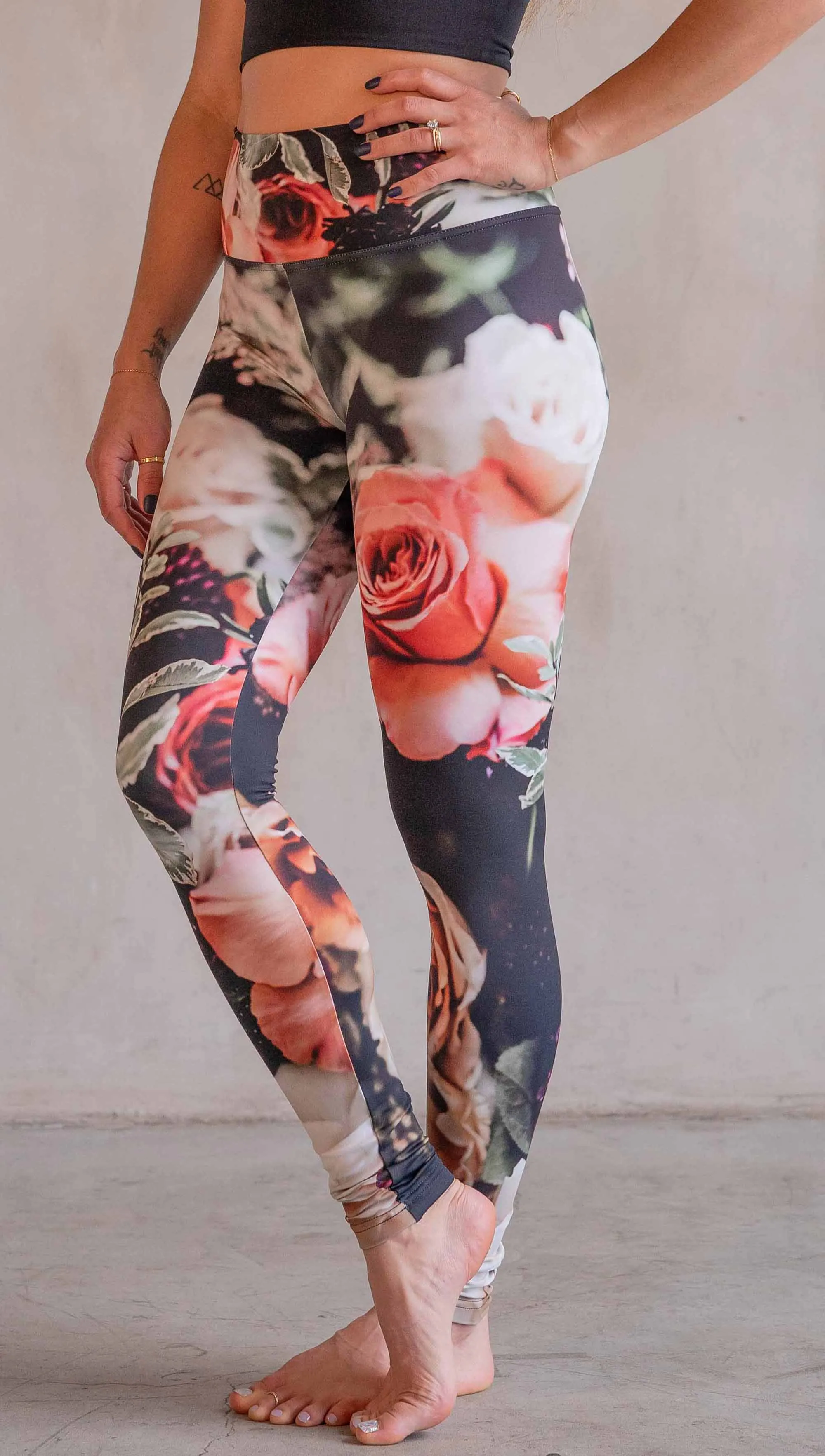 Bodacious Bouquet - Athleisure Leggings