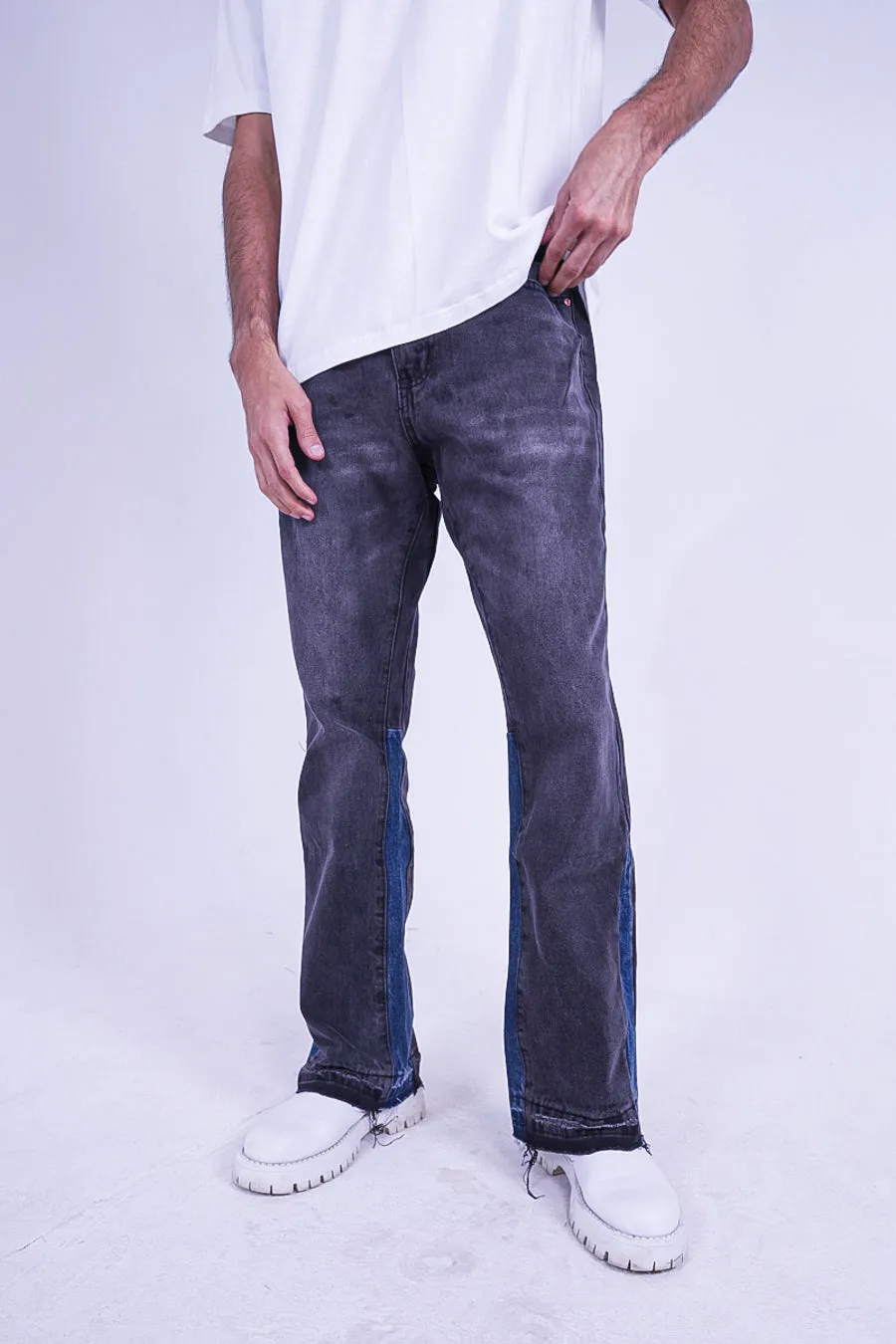 DUOTONE CHARCOAL FLARED VALKYRE JEANS