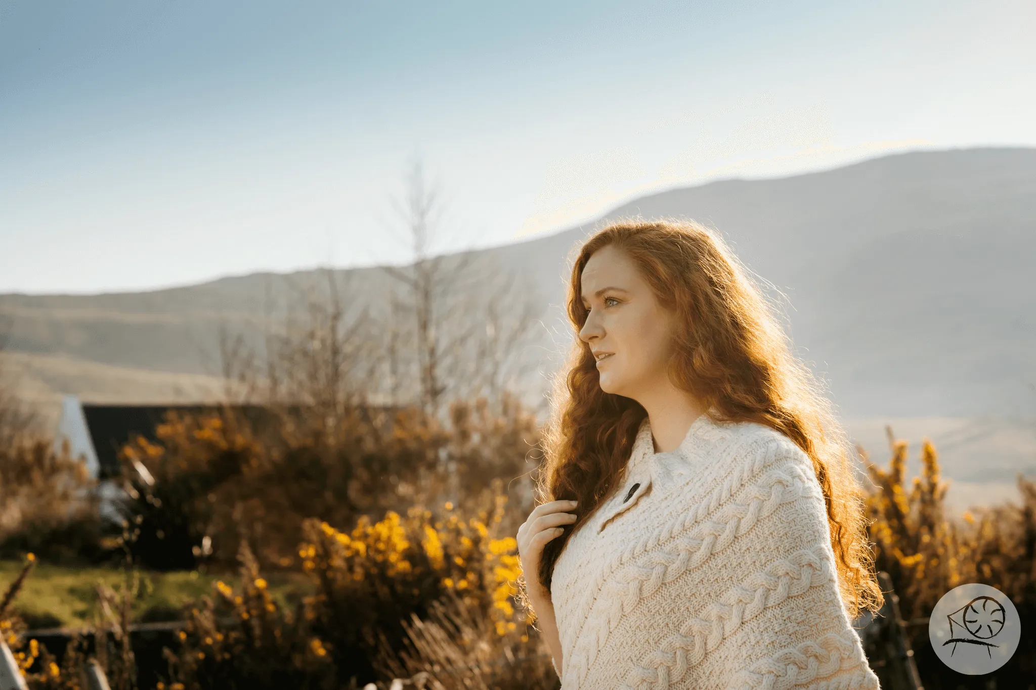 Ladies Merino Wool Poncho - Bainín