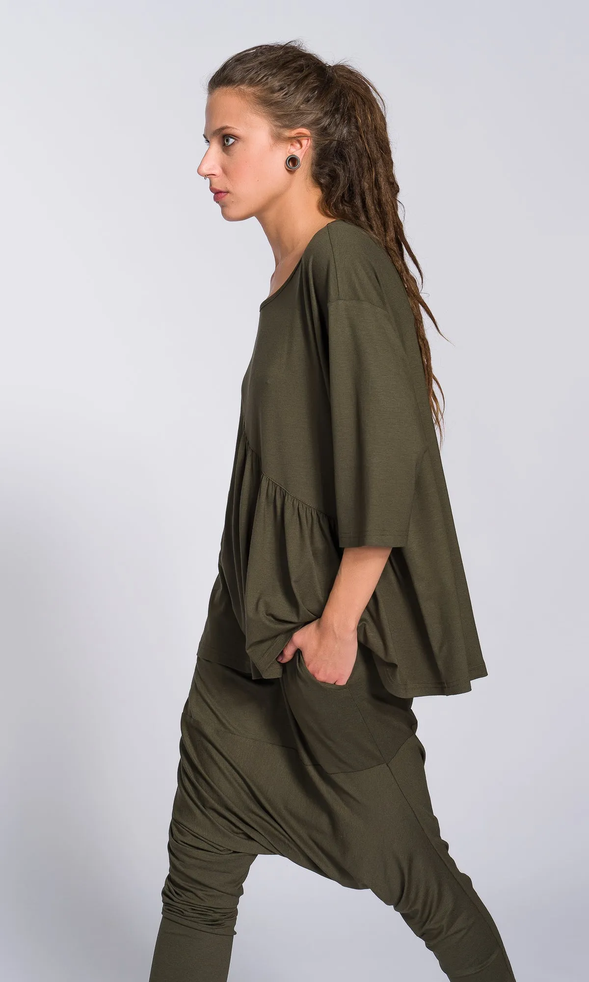 Loose Blouse with Front Gathering