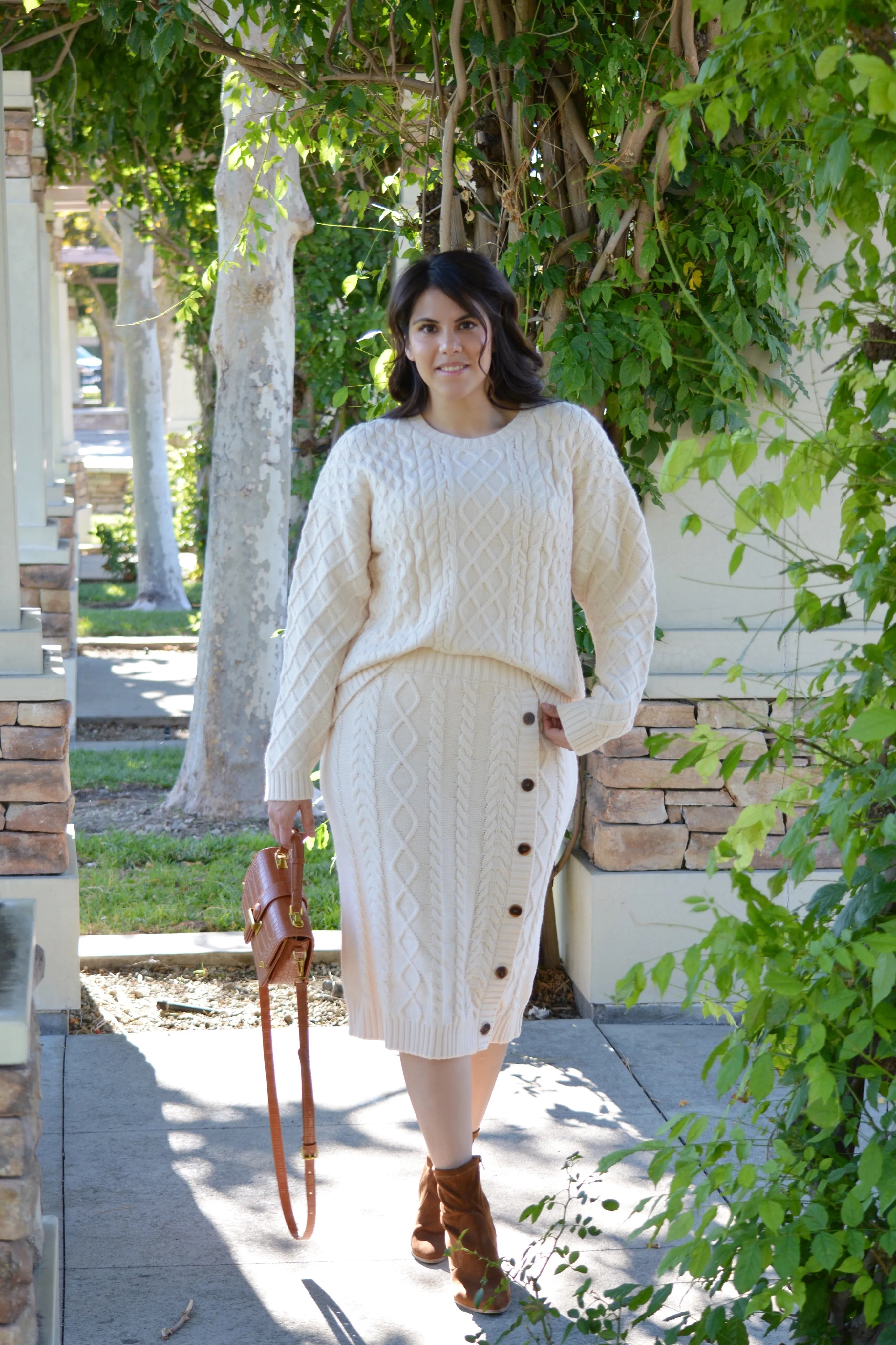 Monroe Oatmeal Chunky Cable-knit Sweater Set