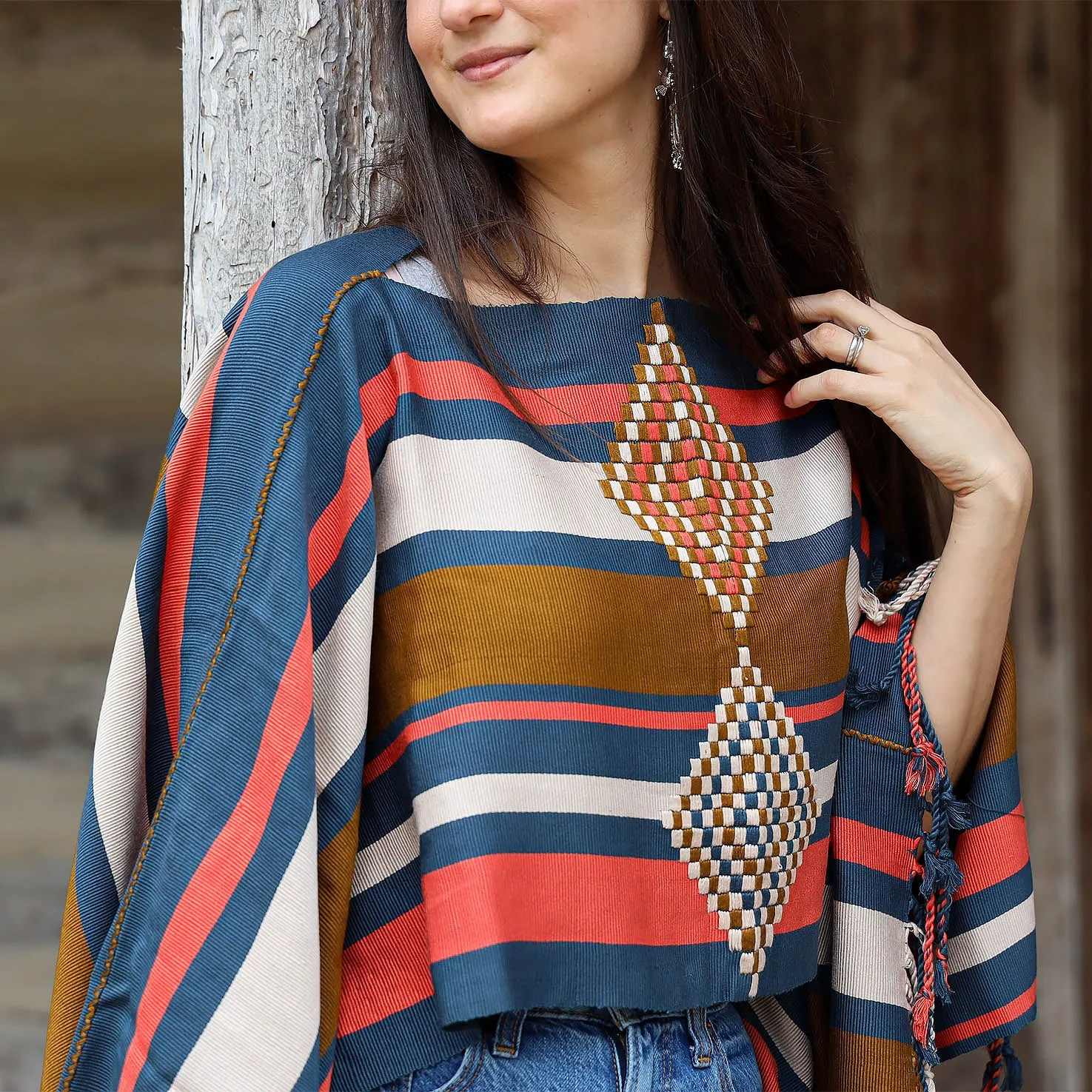 Oxchuc Lines and Rhombus Poncho