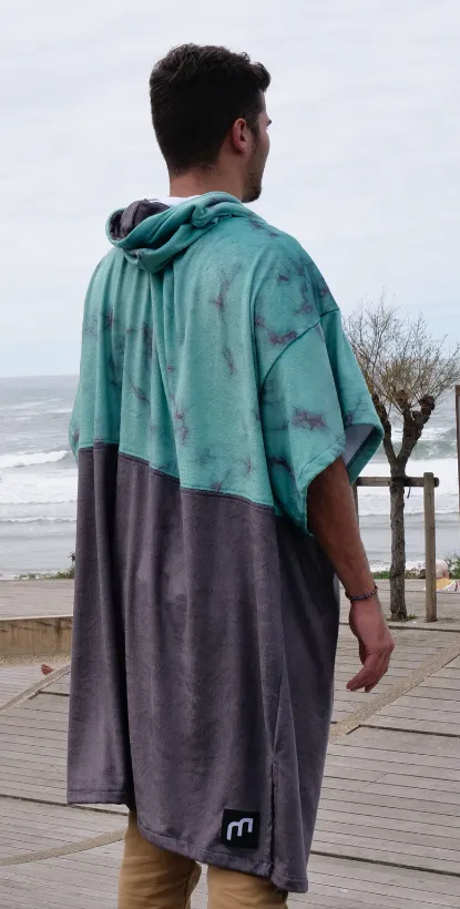 PLUSH PONCHO - UNO TEAL MARBLE