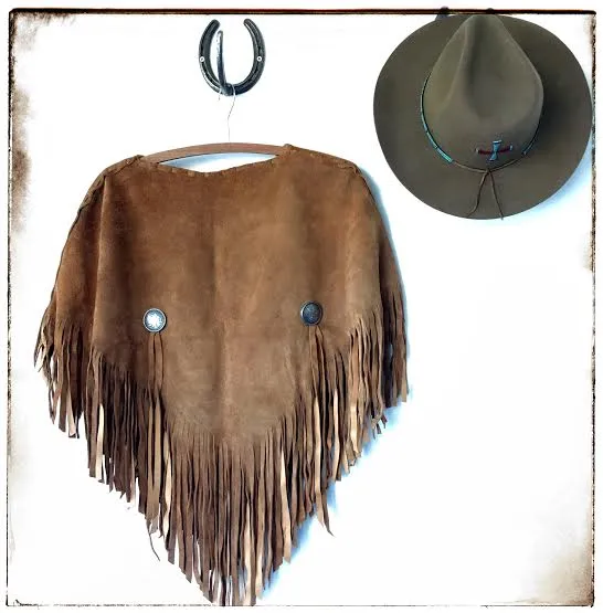 Poncho "Carmen Leather"