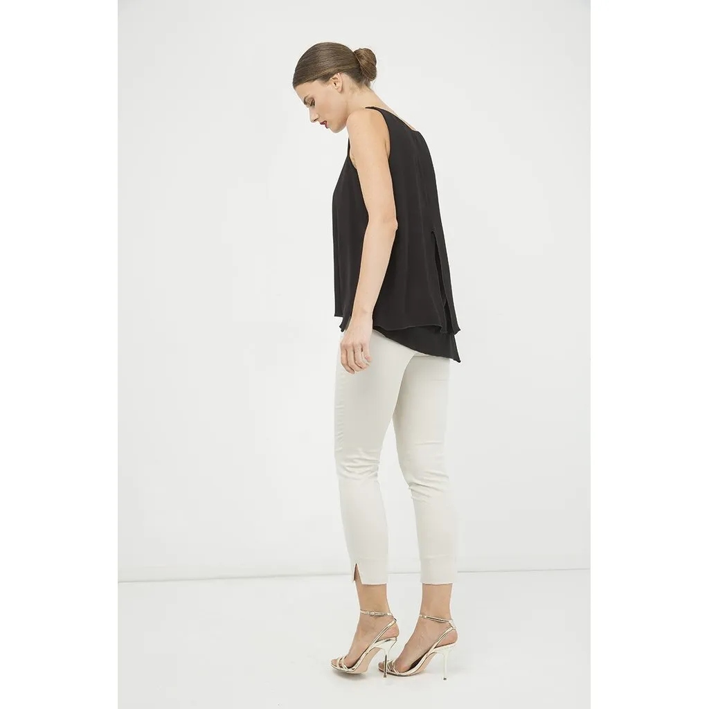 Sleeveless Black Layer Top