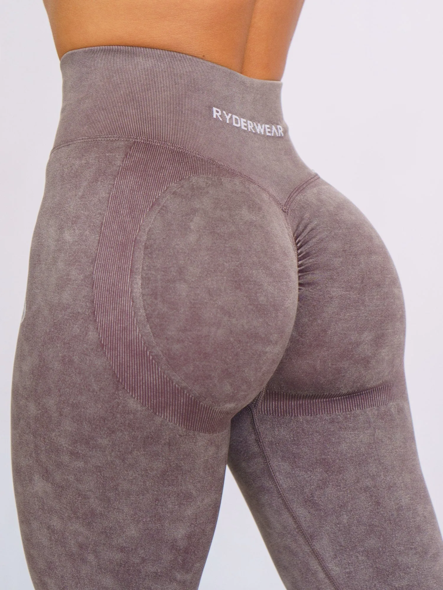 Stonewash Scrunch Seamless Leggings - Chocolate Stonewash