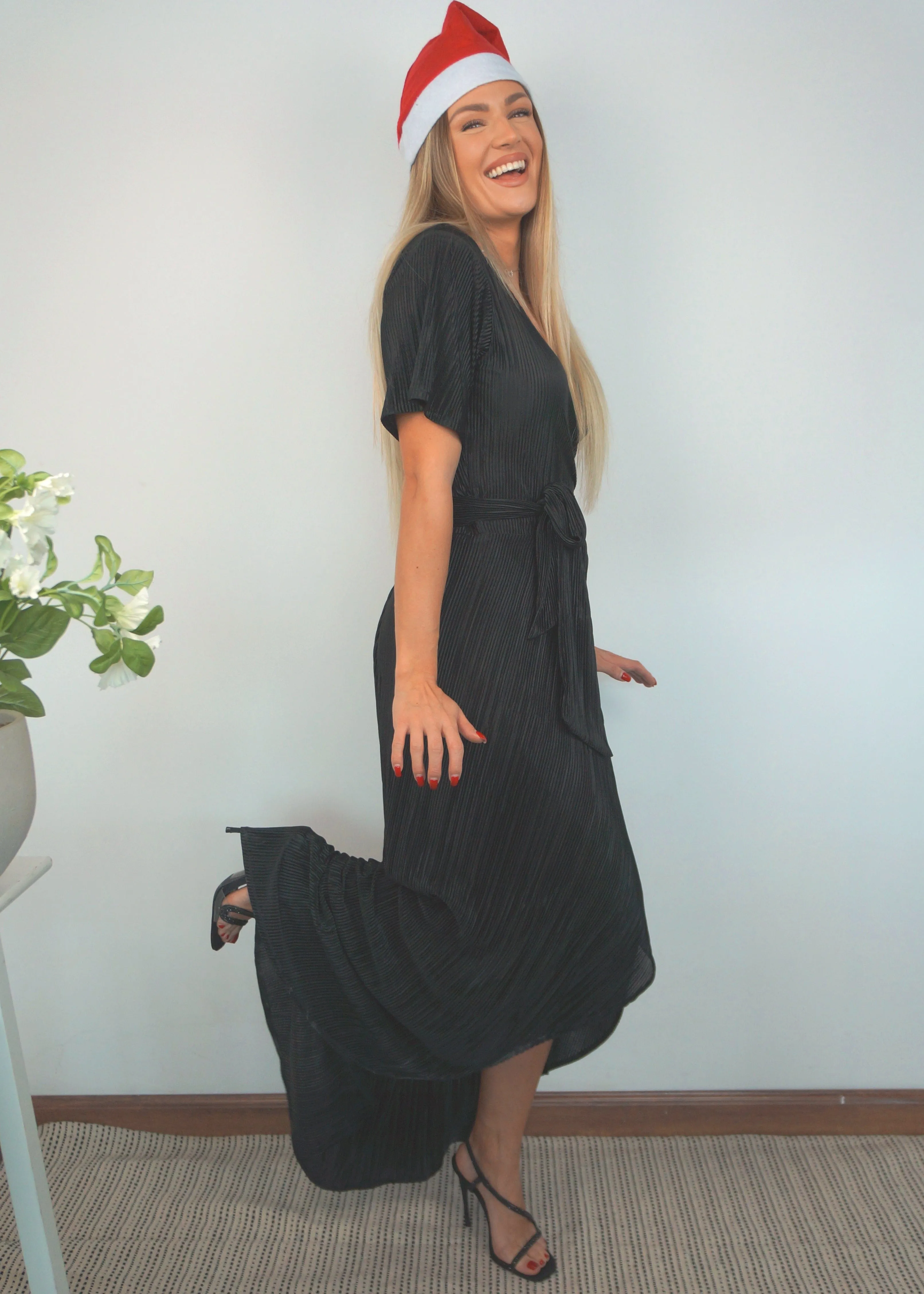 The Pleated Wrap Dress - Christmas Black Pleats