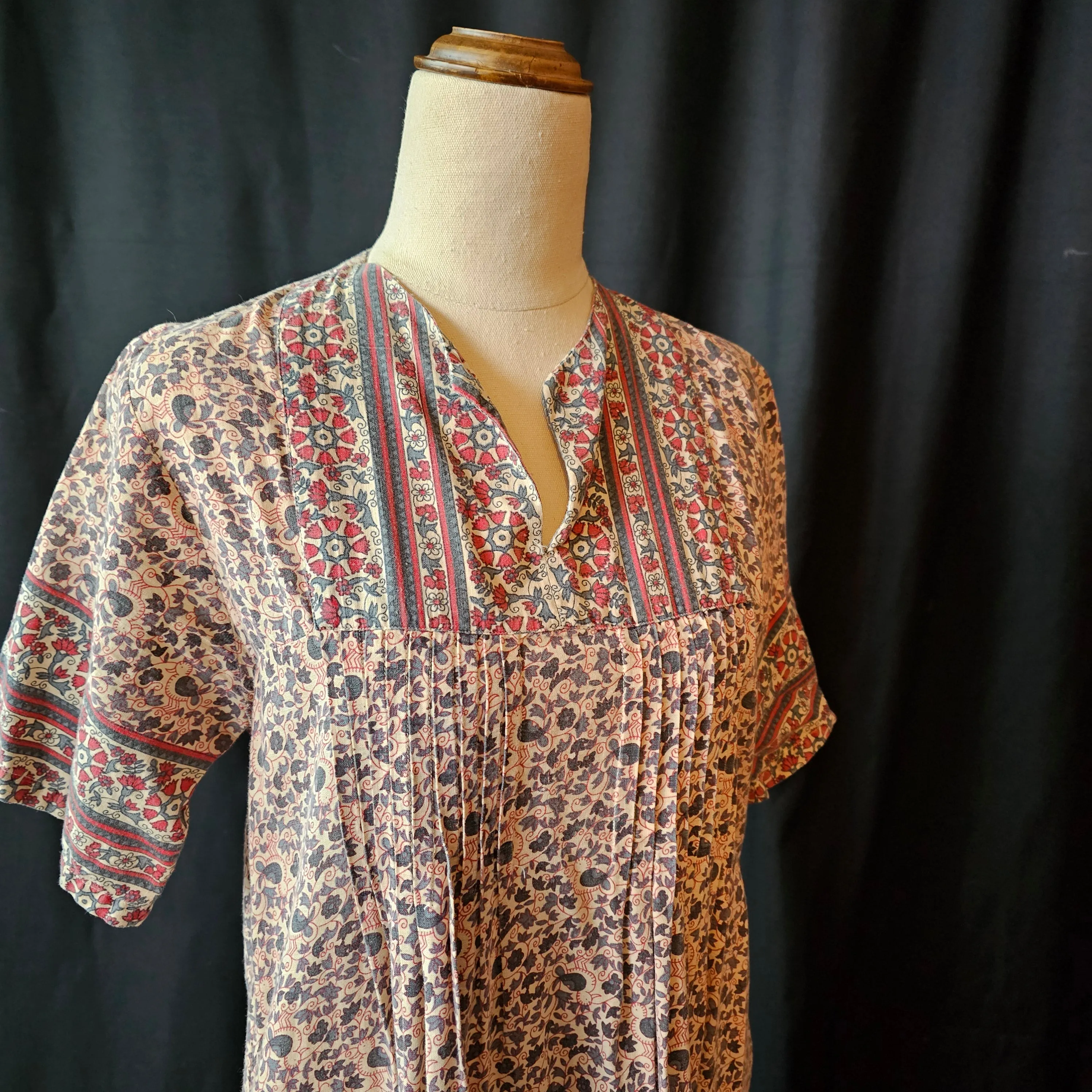 Vintage Indian block print cotton dress with pockets size S